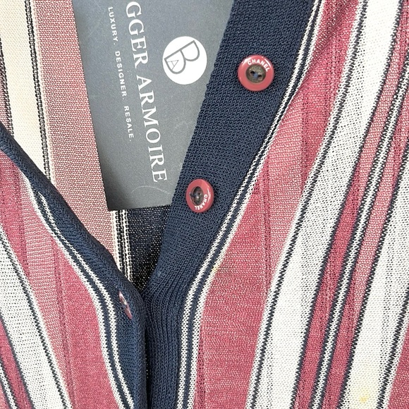 Chanel 06/C Burgundy Striped Buttoned-Henley Tunic - Picture 5 of 15